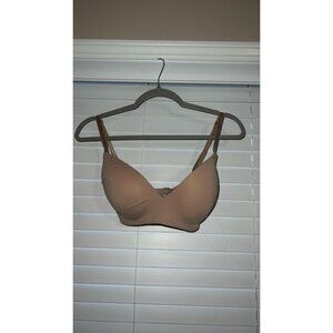 Victorias Secret Lightly Lined No Wire Bra 32DDD Nude